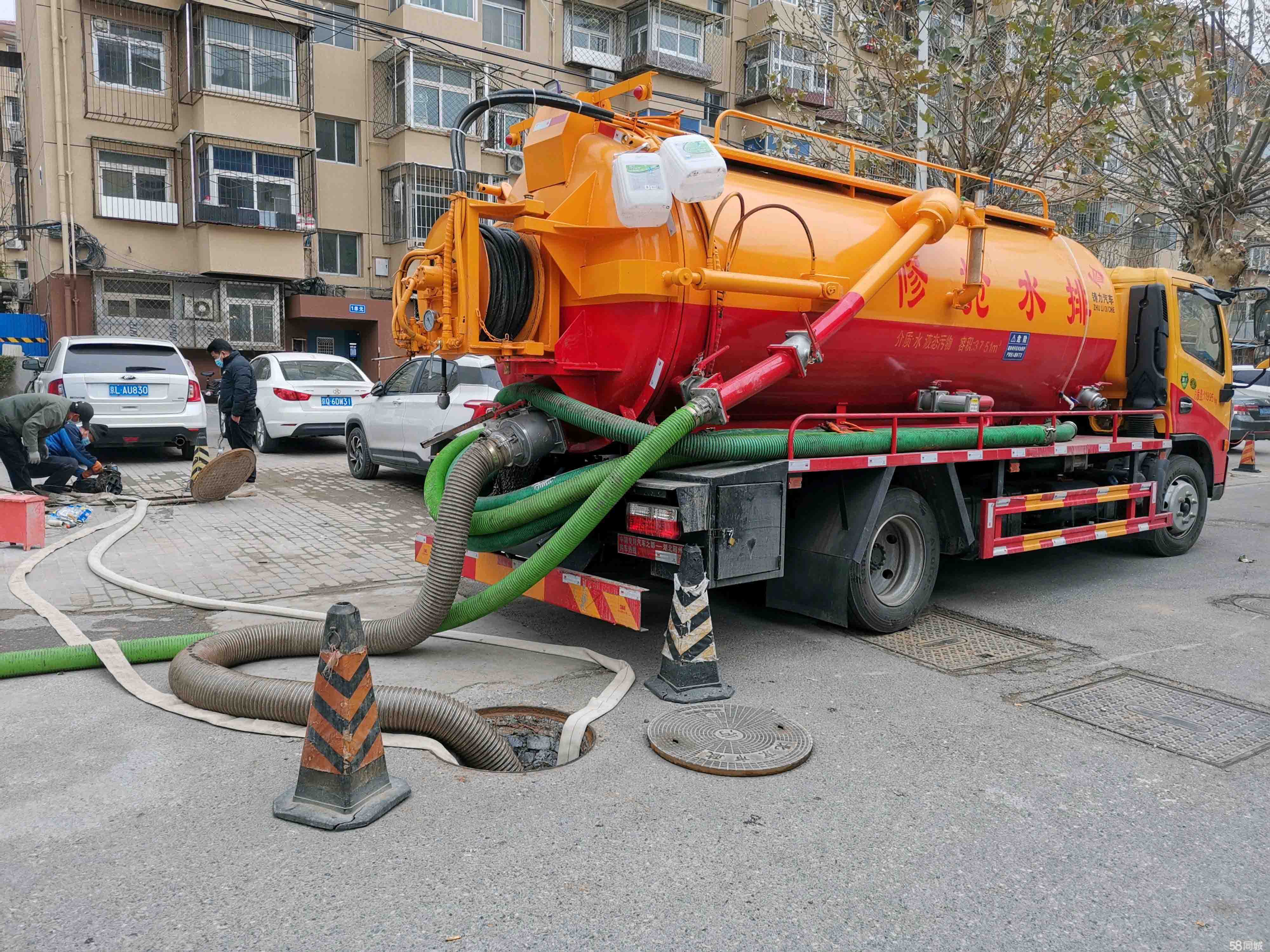 吉木乃抽粪吸污